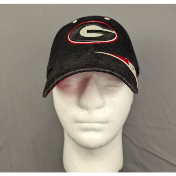 Georgia Bulldogs Hat Adjustable Cap Black Red One Size NCAA Captivating Headgear - Picture 3 of 12